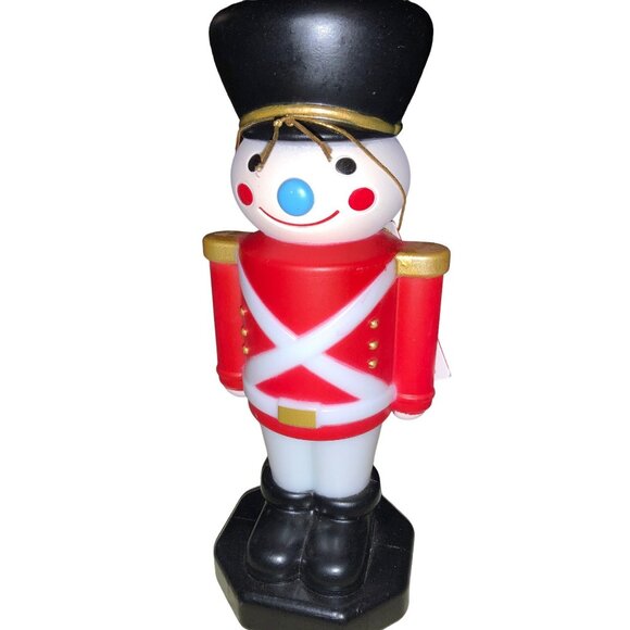 Soldier Blow Mold 11 Inch with Tags Lighted - Picture 1 of 15